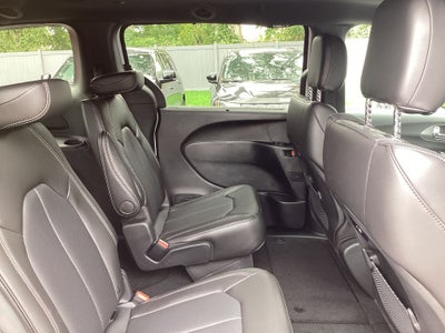 2026 Chrysler Pacifica PACIFICA SELECT AWD