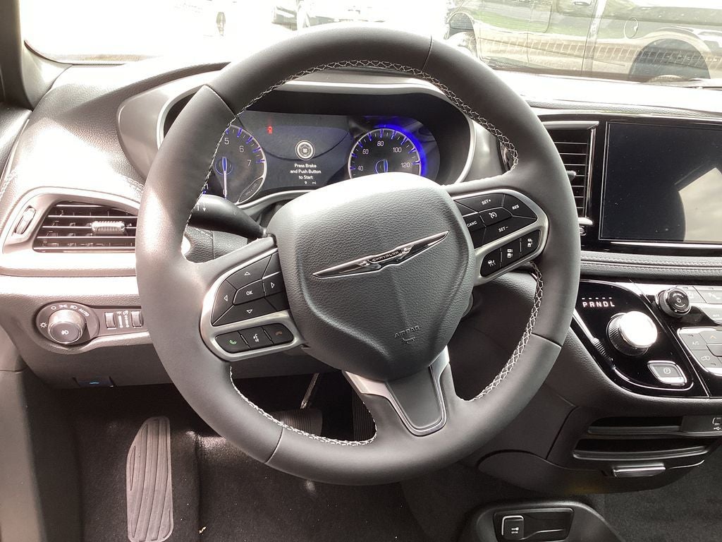 2026 Chrysler Pacifica PACIFICA SELECT AWD