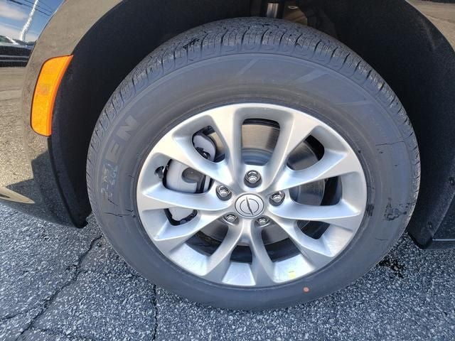 2026 Chrysler Pacifica PACIFICA SELECT AWD