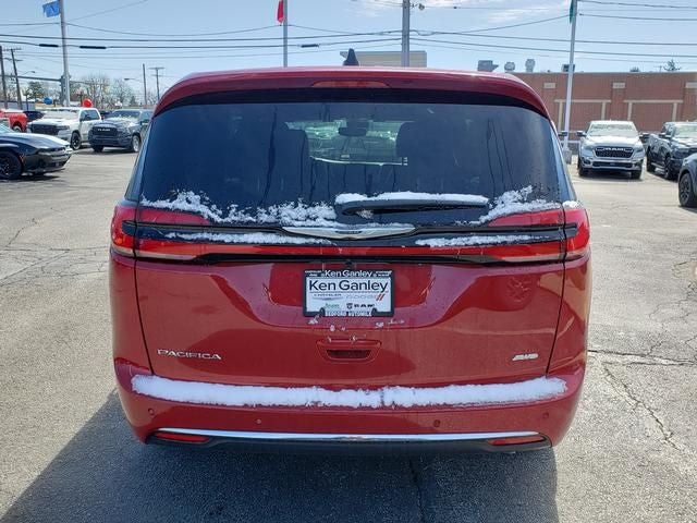 2026 Chrysler Pacifica PACIFICA SELECT AWD