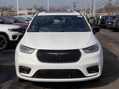 2026 Chrysler Pacifica PACIFICA SELECT AWD