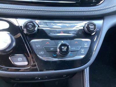 2026 Chrysler Pacifica PACIFICA LIMITED AWD