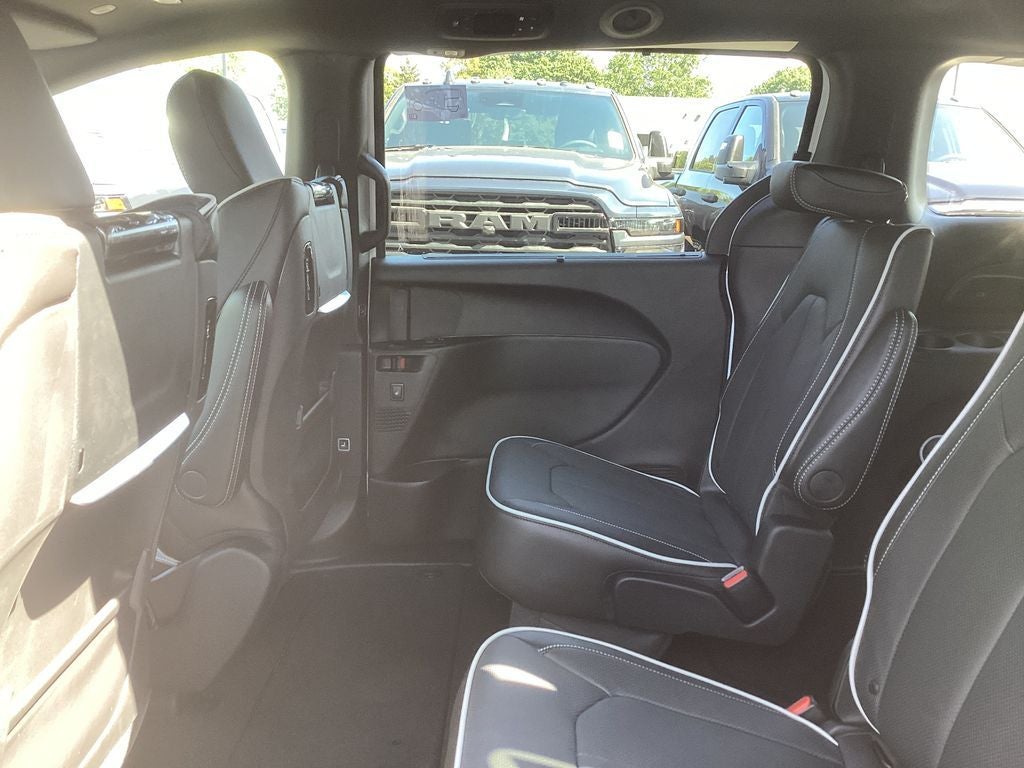 2026 Chrysler Pacifica PACIFICA LIMITED AWD