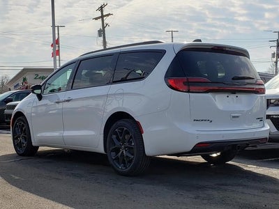 2026 Chrysler Pacifica PACIFICA LIMITED AWD