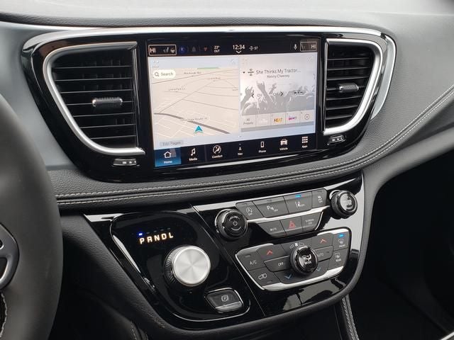 2026 Chrysler Pacifica PACIFICA LIMITED AWD