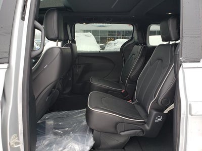 2026 Chrysler Pacifica PACIFICA LIMITED AWD