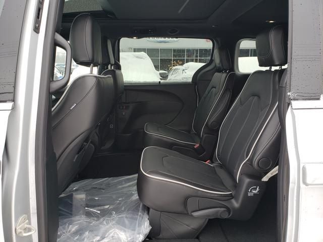 2026 Chrysler Pacifica PACIFICA LIMITED AWD