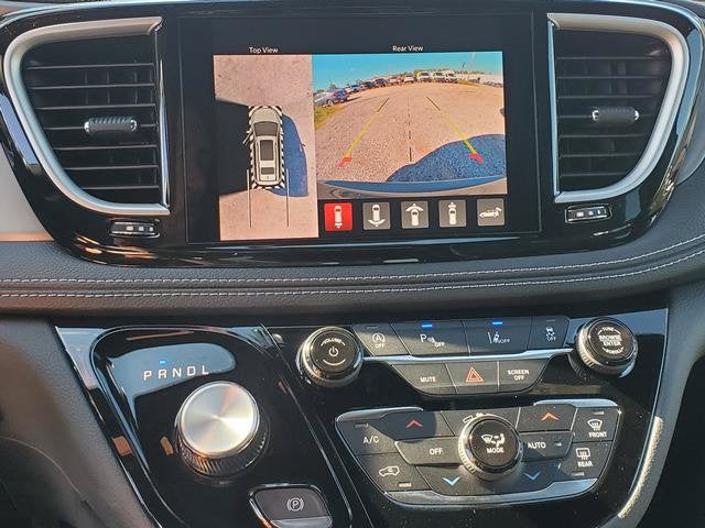 2027 Chrysler Pacifica PACIFICA LIMITED AWD