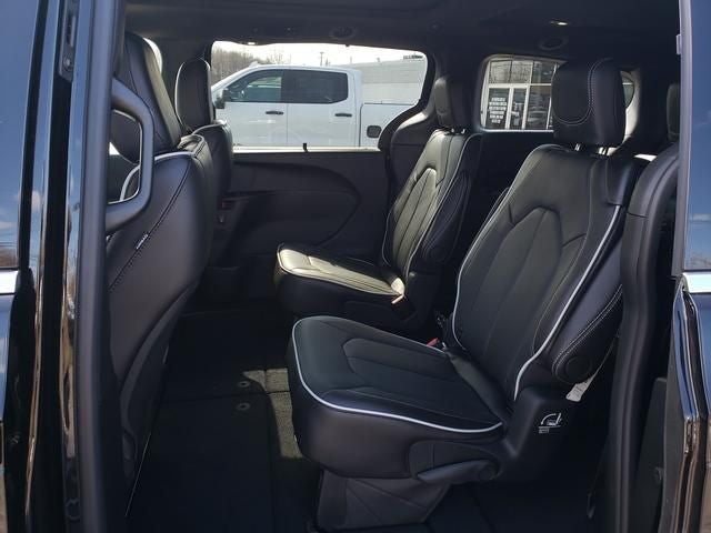 2026 Chrysler Pacifica PACIFICA LIMITED AWD
