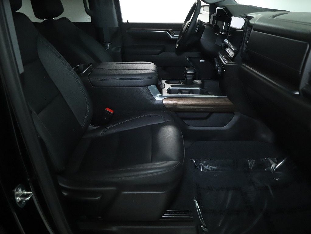 2023 Chevrolet Silverado 1500 4WD Crew Cab Short Bed RST