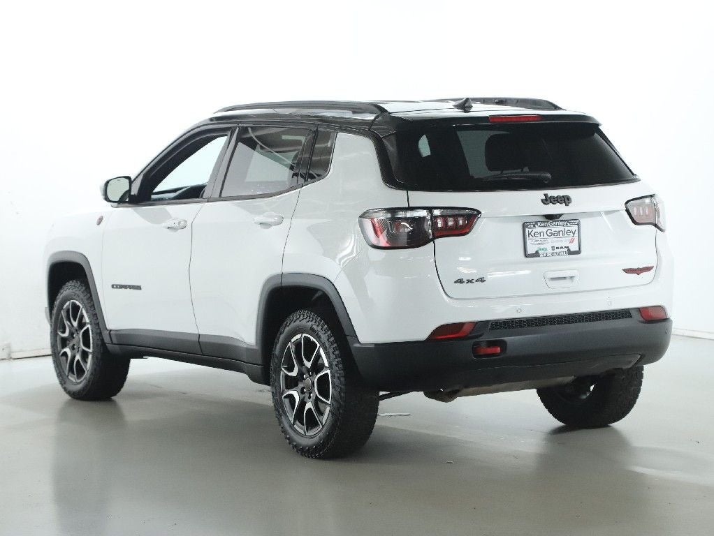 2025 Jeep Compass Trailhawk 4x4