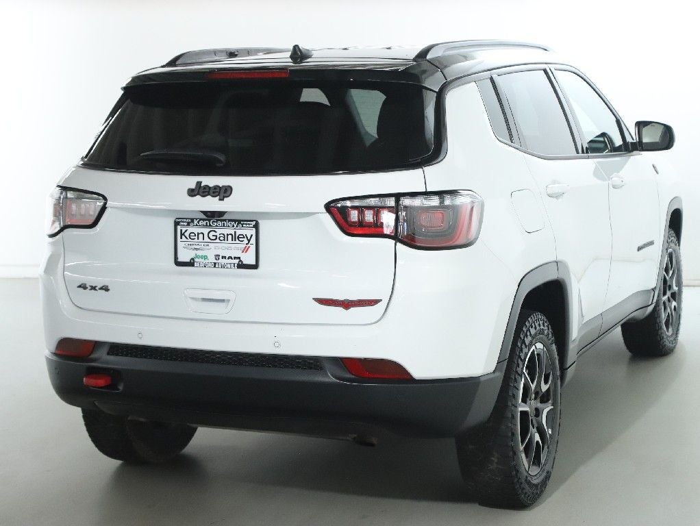 2025 Jeep Compass Trailhawk 4x4