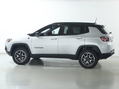 2025 Jeep Compass Trailhawk 4x4