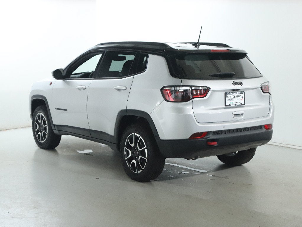2025 Jeep Compass Trailhawk 4x4