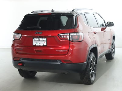 2025 Jeep Compass Trailhawk 4x4