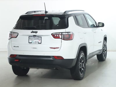 2025 Jeep Compass Trailhawk 4x4