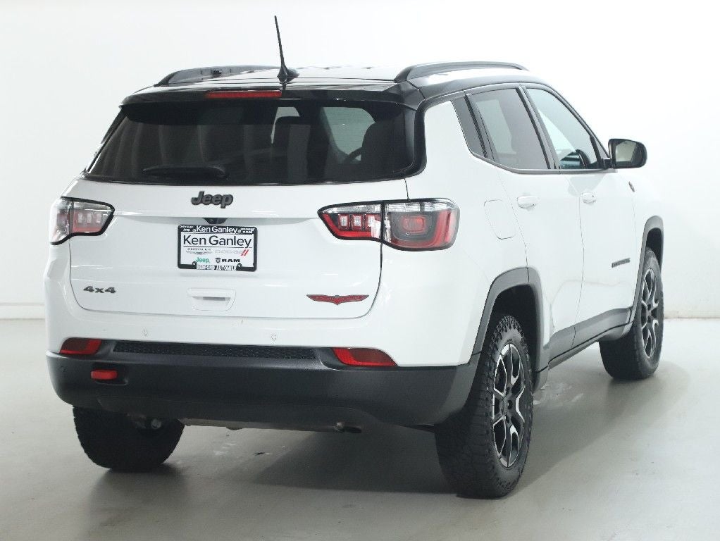 2025 Jeep Compass Trailhawk 4x4