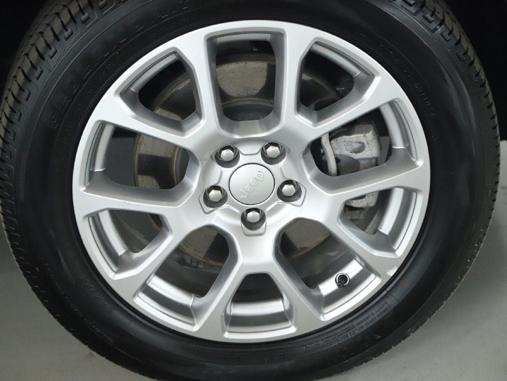 2024 Jeep Compass Latitude Lux FWD