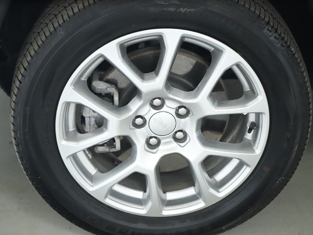 2024 Jeep Compass Latitude Lux FWD