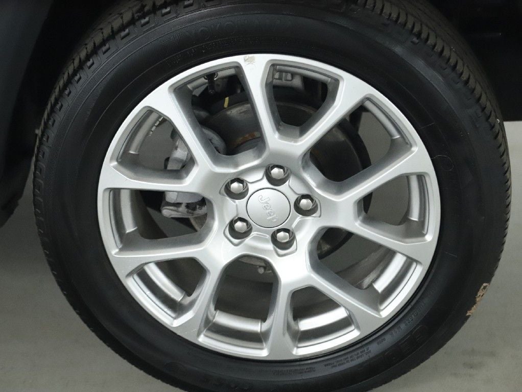 2024 Jeep Compass Latitude Lux FWD