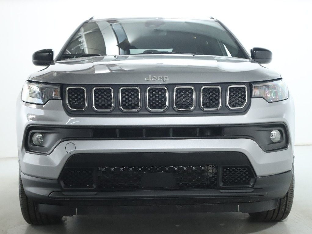 2024 Jeep Compass Latitude Lux FWD