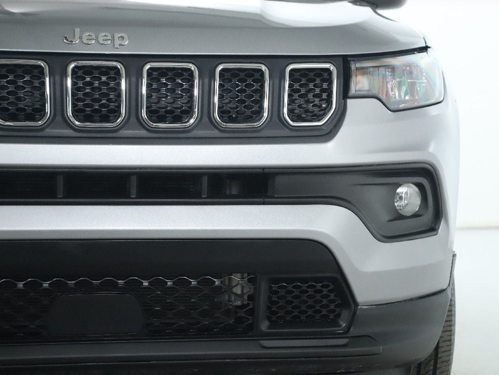 2024 Jeep Compass Latitude Lux FWD