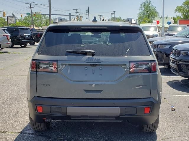 2026 Jeep Cherokee CHEROKEE LAREDO 4X4