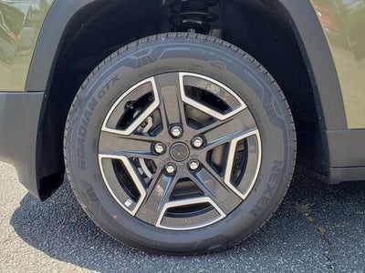 2026 Jeep Cherokee CHEROKEE LAREDO 4X4