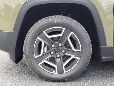 2026 Jeep Cherokee CHEROKEE LAREDO 4X4