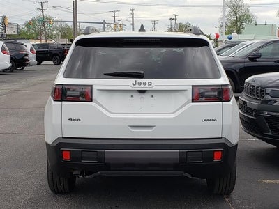 2026 Jeep Cherokee CHEROKEE LAREDO 4X4