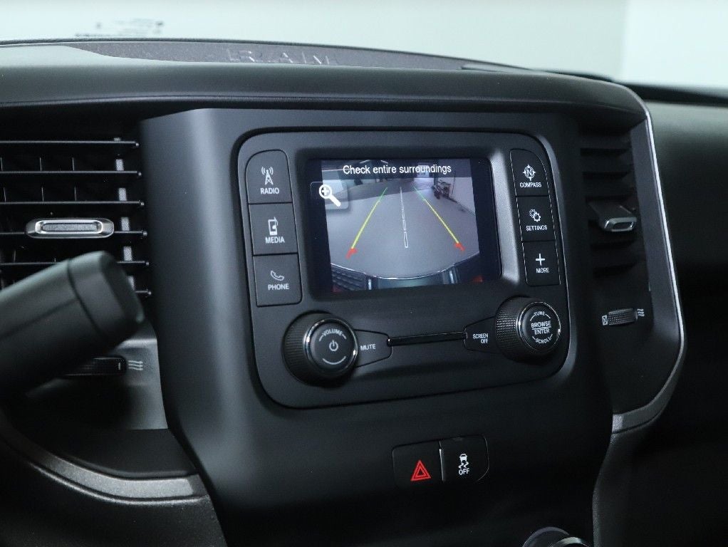 2024 RAM 3500 Tradesman Crew Cab 4x4 6'4' Box