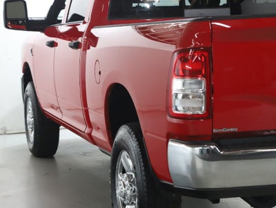 2024 RAM 3500 Tradesman Crew Cab 4x4 6'4' Box