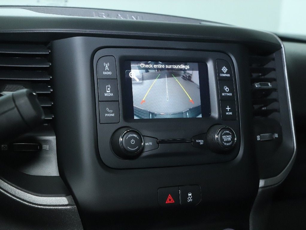 2024 RAM 3500 Tradesman Crew Cab 4x4 6'4' Box