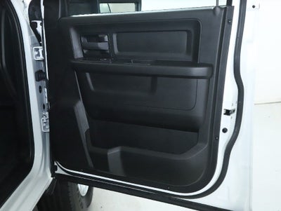 2024 RAM 3500 Tradesman Crew Cab 4x4 6'4' Box