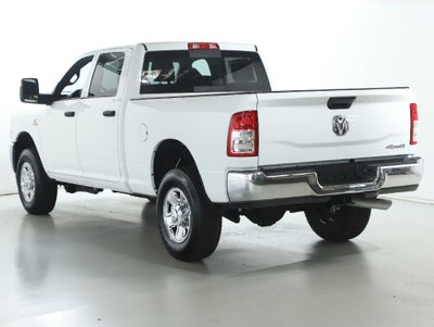 2024 RAM 3500 Tradesman Crew Cab 4x4 6'4' Box