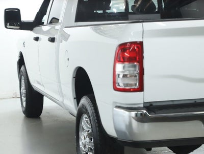2024 RAM 3500 Tradesman Crew Cab 4x4 6'4' Box