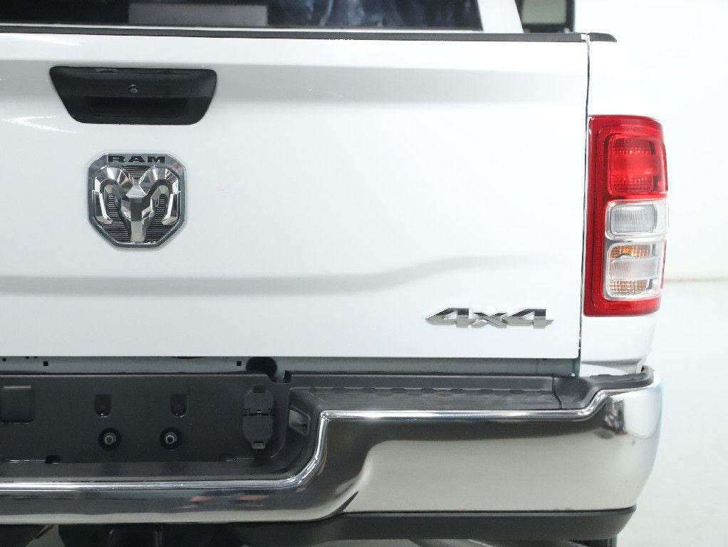 2024 RAM 3500 Tradesman Crew Cab 4x4 6'4' Box