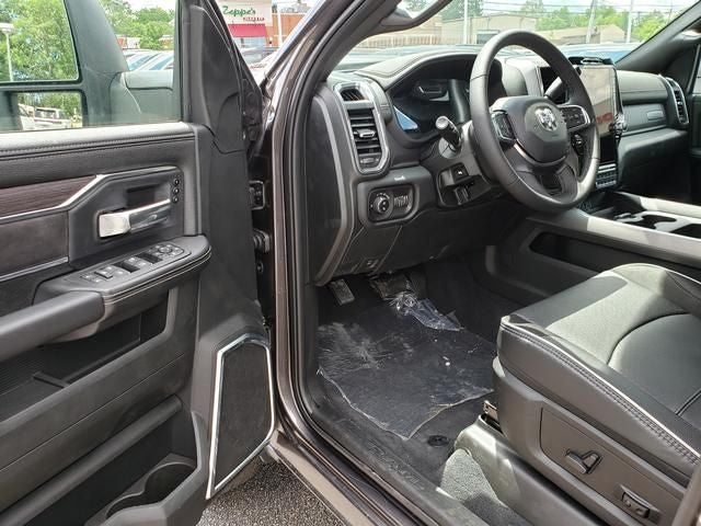 2026 RAM Ram 3500 RAM 3500 LARAMIE CREW CAB 4X4 8' BOX
