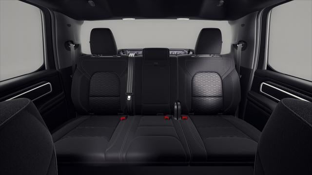 2027 RAM Ram 1500 RAM 1500 BIG HORN CREW CAB 4X4 5'7' BOX