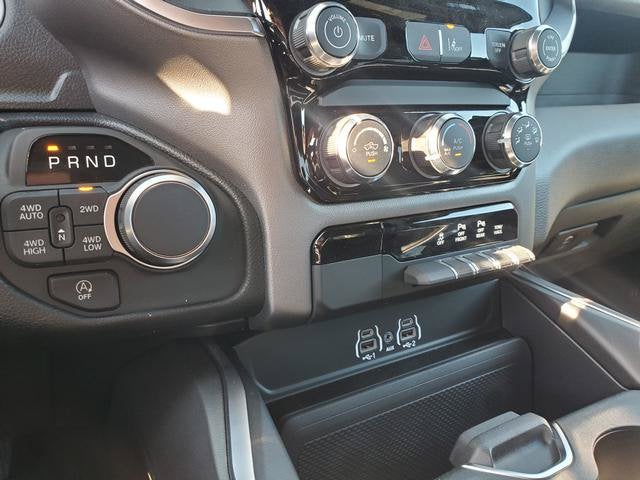 2027 RAM Ram 1500 RAM 1500 BIG HORN CREW CAB 4X4 5'7' BOX