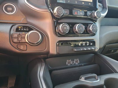 2027 RAM Ram 1500 RAM 1500 BIG HORN CREW CAB 4X4 5'7' BOX