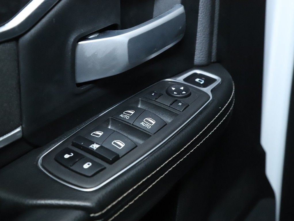 2024 RAM 4500 Chassis Tradesman/SLT/Laramie/Limited