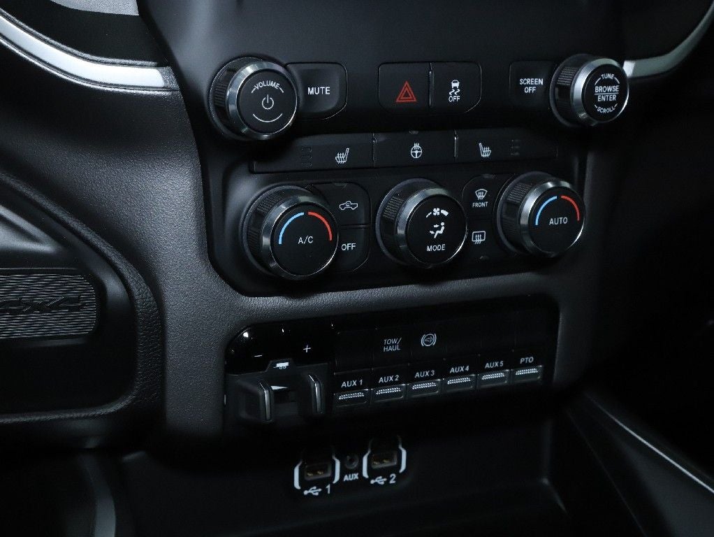 2024 RAM 4500 Chassis Tradesman/SLT/Laramie/Limited