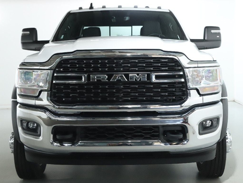2024 RAM 4500 Chassis Tradesman/SLT/Laramie/Limited