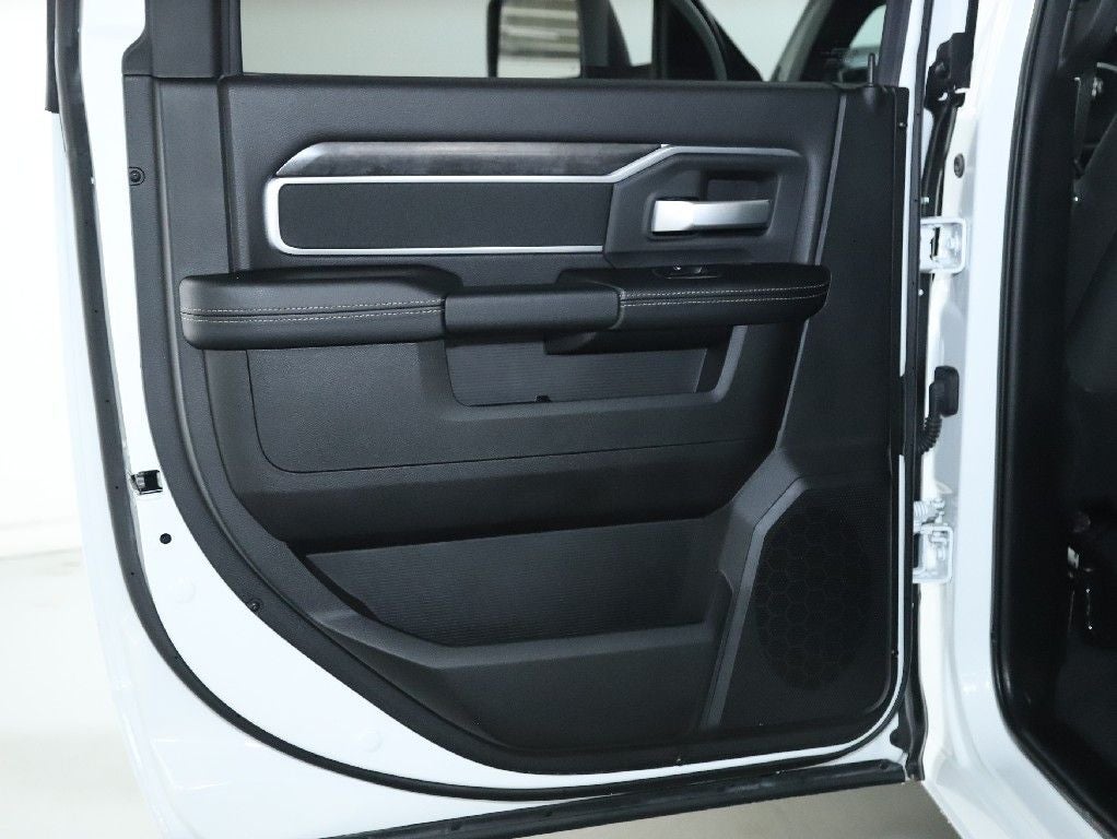 2024 RAM 4500 Chassis Tradesman/SLT/Laramie/Limited