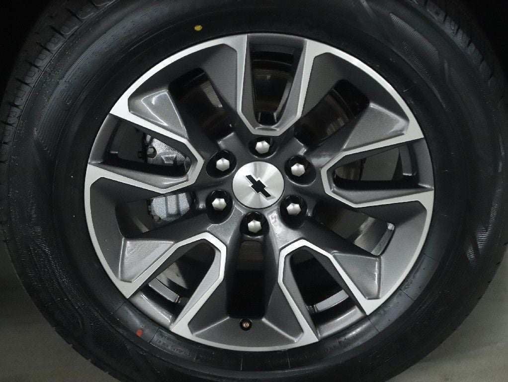 2021 Chevrolet Silverado 1500 4WD Crew Cab Short Bed RST