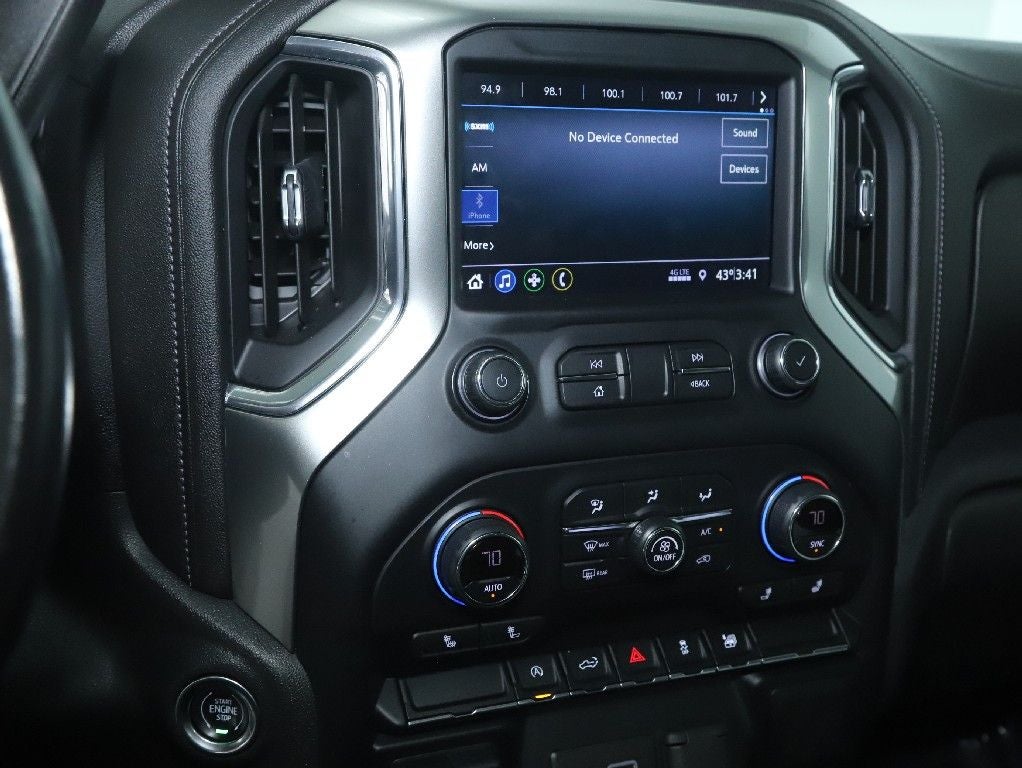 2021 Chevrolet Silverado 1500 4WD Crew Cab Short Bed RST