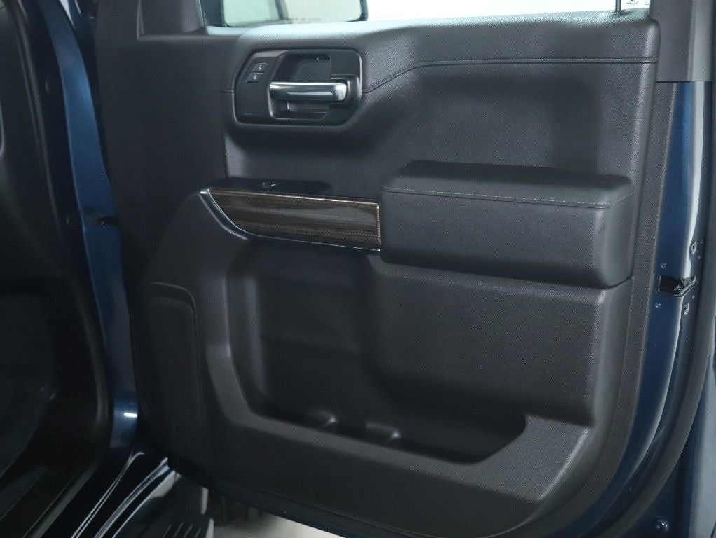 2021 Chevrolet Silverado 1500 4WD Crew Cab Short Bed RST