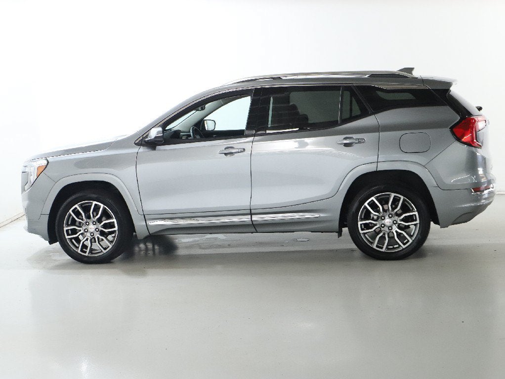 2024 GMC Terrain AWD Denali