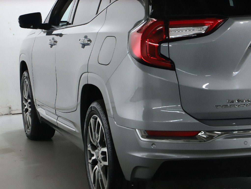 2024 GMC Terrain AWD Denali